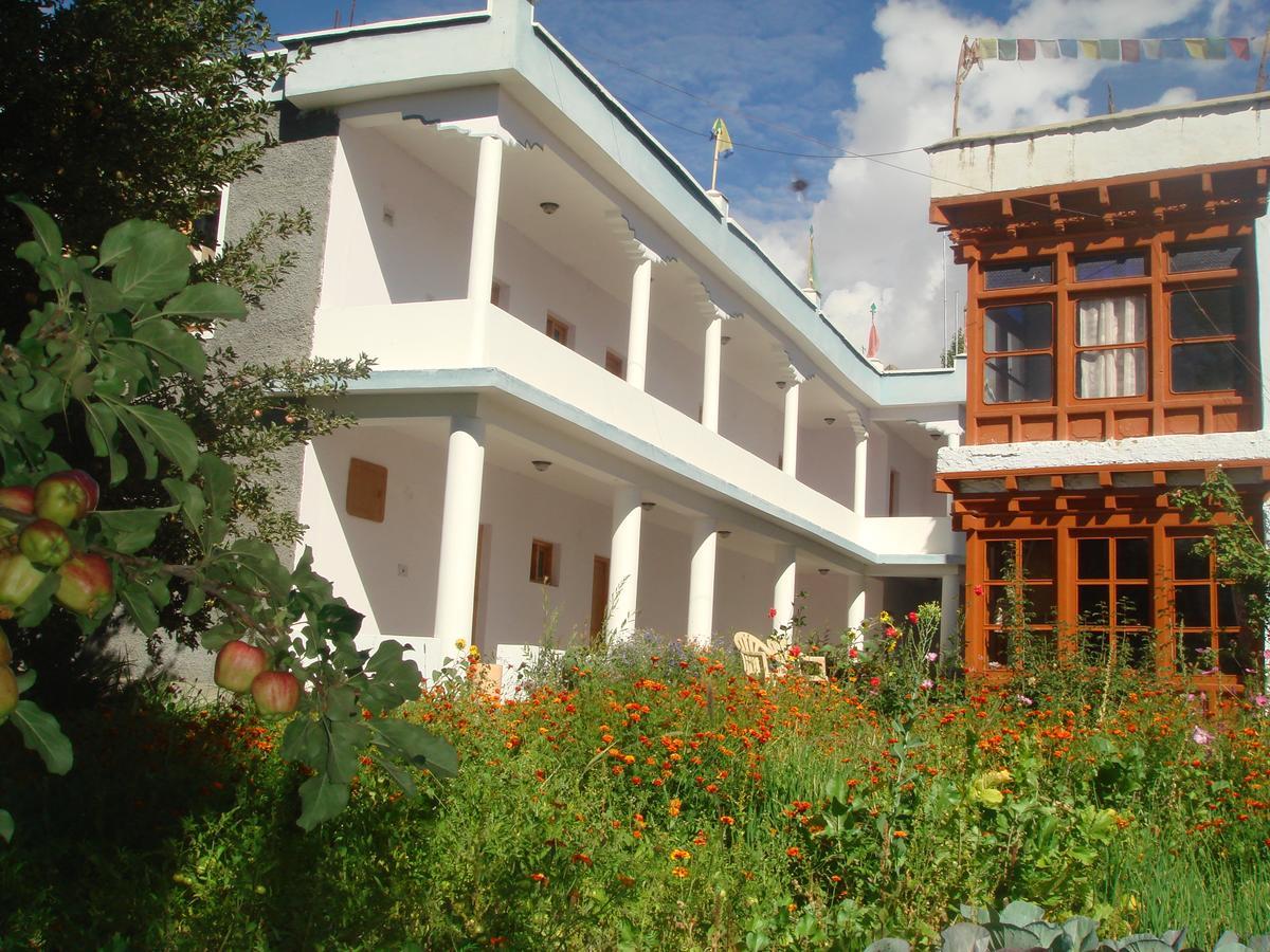 Hotel Jorchung Leh Dış mekan fotoğraf